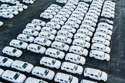 З початку року в Україну було імпортовано більше 470 тис. легкових автомобілів вартістю $3,3 млрд (більшість нових з Китаю, вживаних — з Німеччини) - itc.ua - Украина