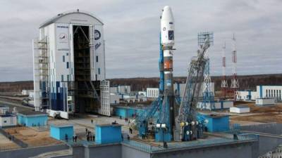 Дмитрий Рогозин - Решение о запуске российской лунной миссии будет принято весной 2022 года - eadaily.com - Россия