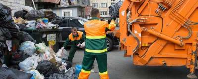 Крупного мусорного перевозчика Новосибирска требуют признать банкротом - runews24.ru - Новосибирск