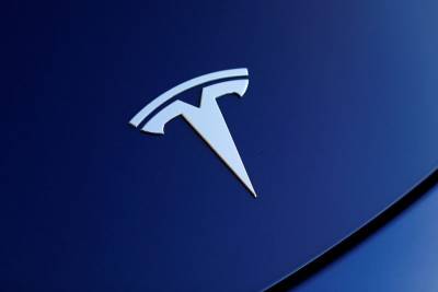 Илон Маск - Акции Tesla упали после слов Маска о сделке с Hertz - trend.az - Twitter