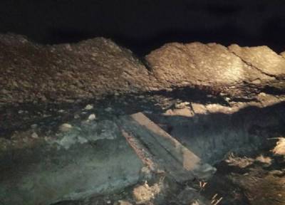 Прохожая на Алтае упала в разрытую с августа коммунальную траншею и погибла - province.ru - респ. Алтай