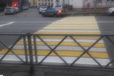 Оптимизация пешеходных переходов на Красной площади Ярославля шокировала горожан - yar.mk.ru - Ярославль