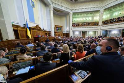 Владимир Зеленский - Дмитрий Гордон - Алексей Данилов - На Украине предложили убрать пост президента - lenta.ru - Украина
