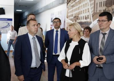 Вадим Шумков - Вадим Шумков не исключил продления режима нерабочих дней после 7 ноября - znak.com - Курганская обл.