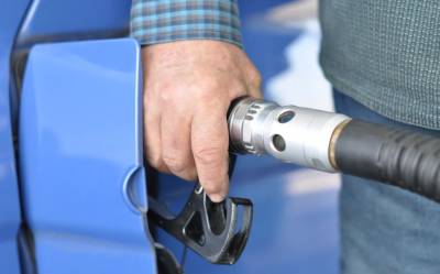 Минэкономики повысило цену на бензин и снизило на дизтопливо. Какой будет средняя стоимость в ноябре - thepage.ua - Украина - Кабинет Министров