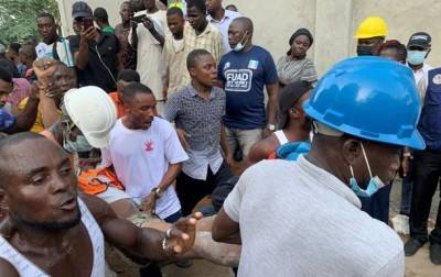 Число жертв обрушения дома в Лагосе возросло - korrespondent.net - Украина - Нигерия - Лагос