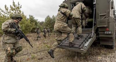 Мария Захарова - В МИД РФ назвали фейками статьи о российских войсках у границ Украины - sharij.net - Россия - Украина