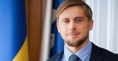 Дмитрий Разумков - Александр Бондаренко - Денис Казанский - Журналист: Звезда “Давай поженимся” и экс-губернатор Днепропетровщины Бондаренко возвращается в область, чтобы возглавить партию Разумкова - kp.ua - Украина - Днепропетровская обл.