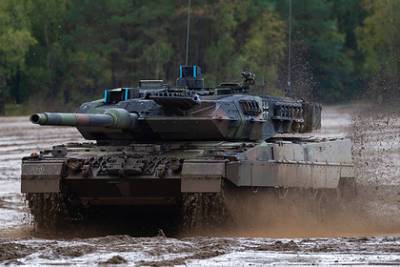 Танк Leopard 2 испытали с израильским комплексом активной защиты - lenta.ru - Израиль - Германия