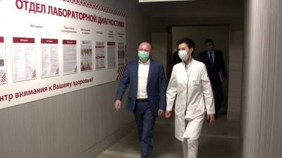 Евгений Камкин - Чиновник Минздрава побывал в красной зоне Воронежского концертного зала - vestivrn.ru - Воронеж