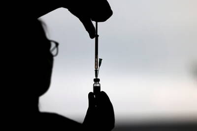 Суд в США потребовал отменить обязательную вакцинацию медработников от COVID-19 - lenta.ru - США - штат Небраска - шт.Аляска - штат Арканзас - штат Канзас - штат Миссури - штат Айова - штат Нью-Гэмпшир - штат Вайоминг - штат Северная Дакота