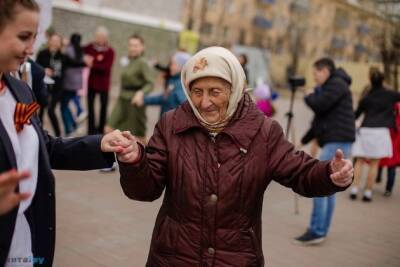 Как увеличить пенсию легально: все пособия для пожилых людей в России - chita.ru - Россия