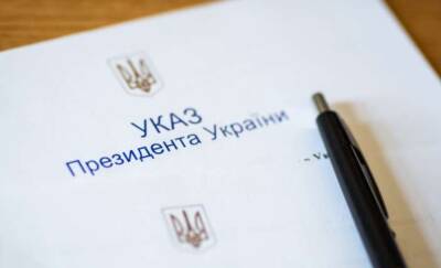 Владимир Зеленский - Зеленский уволил главу контрразведки СБУ - vchaspik.ua - Украина