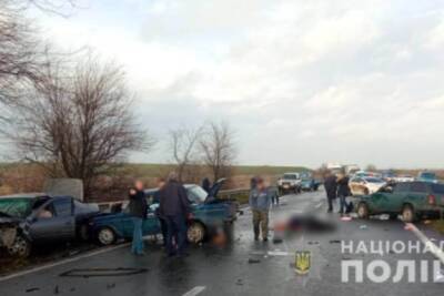 На Одесчине столкнулись три автомобиля: один погибший, шесть пострадавших - rupor.info - Одесса - Одесская обл. - Мелитополь