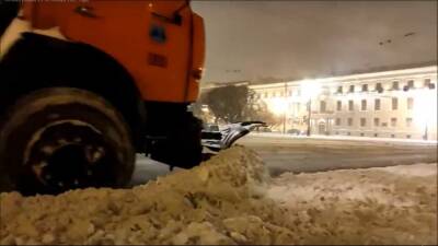 Комблаг вывез с петербургских дорог 7,7 тыс. кубометров снега - neva.today - Санкт-Петербург
