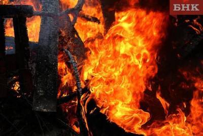 Виктор Бобыря Напомним - Названа причина пожара в Печоре, унесшего жизни трех человек - bnkomi.ru - Печора