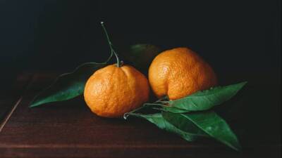 Нутрициолог рассказала какие фрукты лучше покупать зимой - vm.ru - Израиль - Испания - Греция