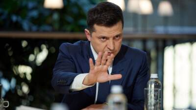 Владимир Зеленский - Новый фарс для ускорения вступления в НАТО: политолог высмеял речь Зеленского - 5-tv.ru - Россия - Украина - Киев