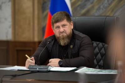 Рамзан Кадыров - Кадыров призвал чеченцев проявлять больше уважения по отношению к женщинам - runews24.ru - респ. Чечня