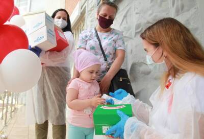 Россиянам рассказали о благотворительной инициативе #ЩедрыйВторник - vm.ru - Россия