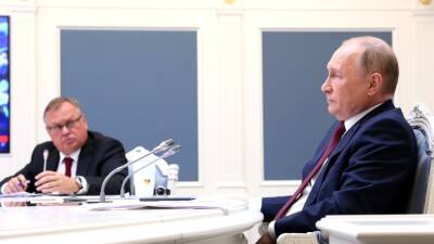 Владимир Путин - Путин: Инвестировать в криптовалюты слишком рискованно - mir24.tv - Россия - Китай