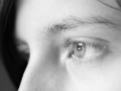 Не только конъюктивит: офтальмолог Трусов раскрыл, почему могут слезиться и краснеть глаза - rosbalt.ru