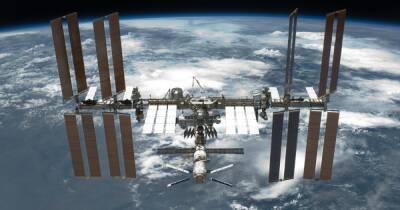 Томас Маршберн - Проблема на МКС: астронавты не могут выйти в открытый космос - focus.ua - Украина