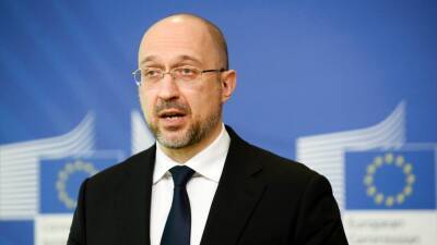 Денис Шмыгаль - Премьер-министр Украины: за подготовкой переворота стоит Россия - golos-ameriki.ru - Россия - Украина - Крым - Брюссель