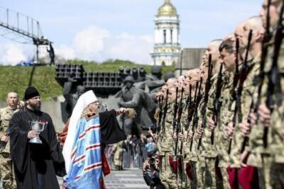 Священникам УПЦ разрешили пастырскую опеку военнослужащих - комментарий юротдела - ukrainianwall.com - Украина