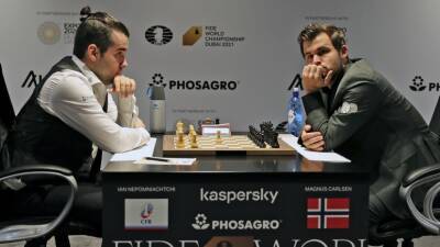 Магнус Карлсен - Ян Непомнящий - Непомнящий и Карлсен сыграли вничью в четвёртой партии матча за шахматную корону - russian.rt.com - Норвегия