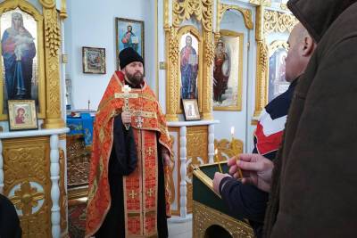 Священникам Украинской православной церкви разрешили пастырскую опеку военнослужащих - politeka.net - Украина