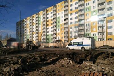Ревнивый россиянин нанес знакомому более 580 ударов ножом - lenta.ru - Россия - Саратов