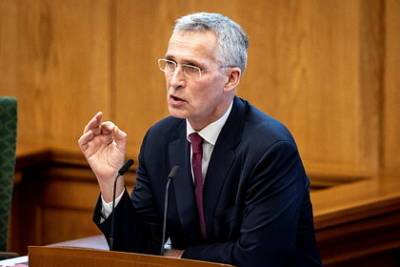 Йенс Столтенберг - В НАТО отказались считать Россию угрозой странам Балтии - lenta.ru - Россия