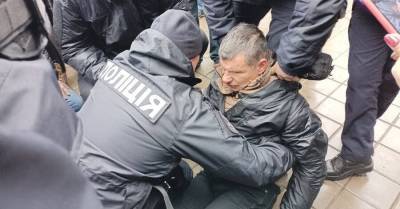 В Запорожье начали расследование после госпитализации участника митинга антивакцинаторов - kp.ua - Украина - Запорожская обл. - Запорожье