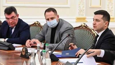 Руслан Стефанчук - Александр Корниенко - Рада устранила несогласованности в законе о деолигархизации - bin.ua - Украина