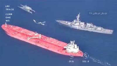 Очень опасный инцидент произошëл между Ираном и США в Оманском заливе - eadaily.com - США - Иран