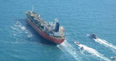 Иран заявил, что военные США попытались украсть танкер с нефтью, но провалились - dsnews.ua - США - Украина - Иран - Вьетнам