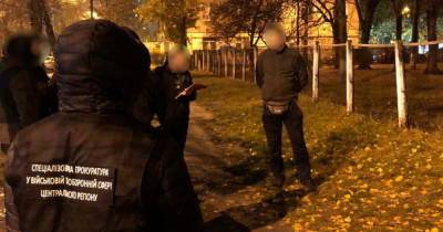 В Киеве нацгвардеец попался на продаже наркотиков (ФОТО) - dsnews.ua - Украина - Киев - Херсон