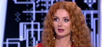 Алена Катина - Экс-солистка «Тату» Лена Катина страдает от панических атак после участия в шоу «Звезды в Африке» - runews24.ru