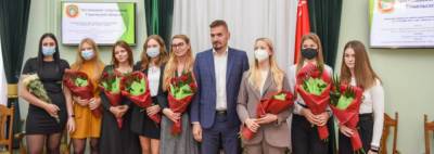 Кира Коваленко - В Гомеле чествовали триумфаторов чемпионата Европы по академической гребле среди юниоров - newsgomel.by - Белоруссия - Гомель