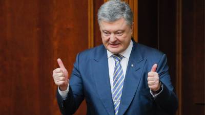 Владимир Зеленский - Петр Порошенко - Порошенко перекрестился и поблагодарил ОПЗЖ (видео) - sharij.net - Украина