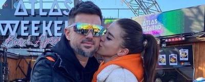 Ани Лорак - Мурат Налчаджиоглу - 10-летняя дочь Ани Лорак проводит время с новой возлюбленной отца - runews24.ru - Украина - Турция