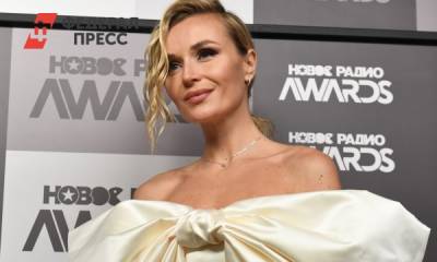 Полина Гагарина - Дочь Гагариной разрисовала лицо певицы: «Лучший Мольберт – это Мама» - fedpress.ru - Москва