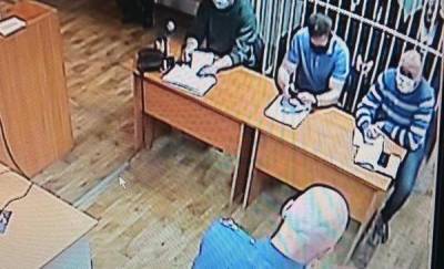 В Тюменской области мужчинам, которые похитили и жестоко избили человека, бросив его на пустыре, избрали меру пресечения - news.megatyumen.ru - Тюменская обл. - респ. Дагестан - район Исетский