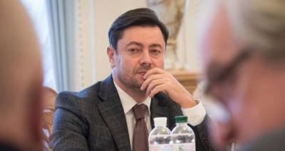 Давид Арахамия - Павел Фролов - Депутаты назначили нового-старого главу аппарата Рады - kp.ua - Украина