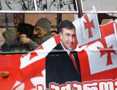 Владимир Зеленский - Саакашвили - Мать Саакашвили призвала Зеленского помочь ее сыну - argumenti.ru - Украина - Грузия