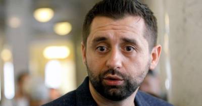 Давид Арахамия - Алексей Резников - Арахамия заявил, что женщина не может возглавлять Минобороны: Его обвинили в сексизме - dsnews.ua - Украина - Минобороны