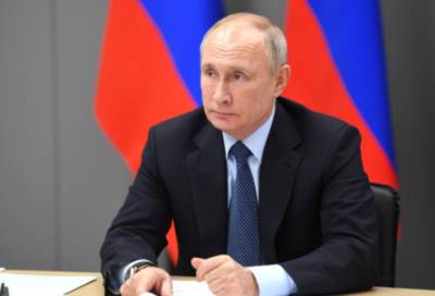 Владимир Путин - Александр Дрозденко - Владимир Путин возложил цветы к мемориалу в Севастополе в День народного единства - online47.ru - Россия - Севастополь
