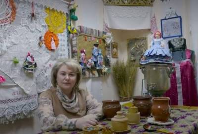 Александр Дрозденко - Председатель комитета МСУ Лира Бурак поздравила ленинградцев с Днем народного единства - online47.ru - Москва - Ленинградская обл.