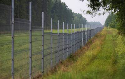 Мариуш Каминский - На границе с Беларусью Польша построит пятиметровый забор - korrespondent.net - Украина - Белоруссия - Польша - Варшава